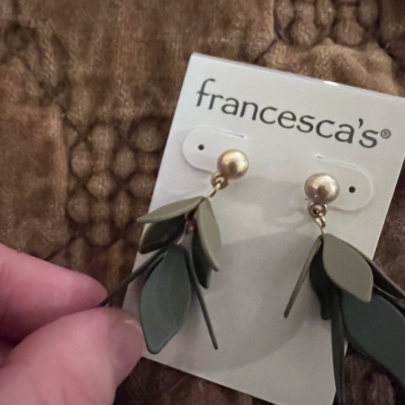 Francesca’s Clay Earrings 💚 - Picture 3 of 3